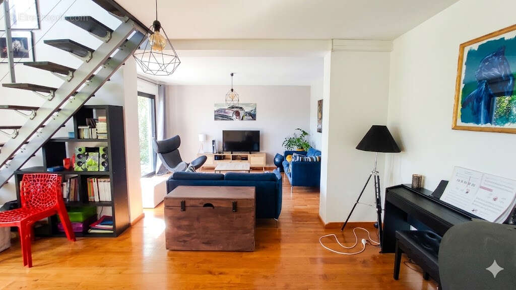 Maison 145 m² à Vouneuil-Sur-Vienne  - photo 3