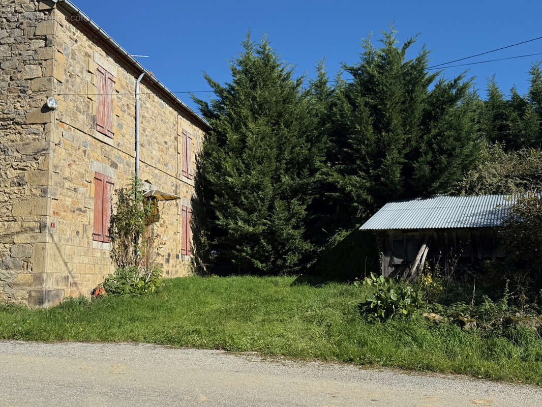 Maison à BUSSIERES