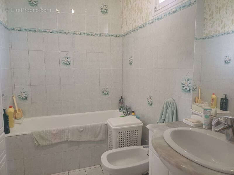 Maison à BESNEVILLE