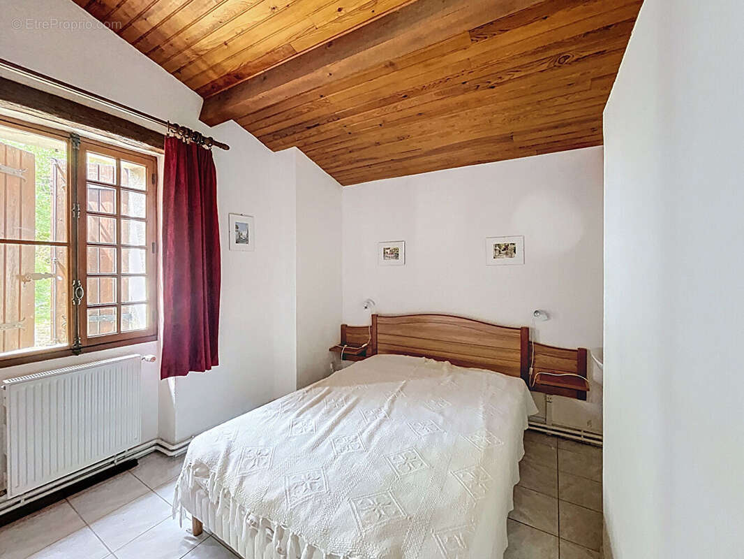 Maison à VACHERES