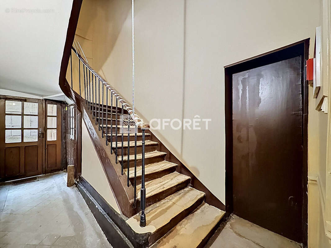Appartement à VERSAILLES