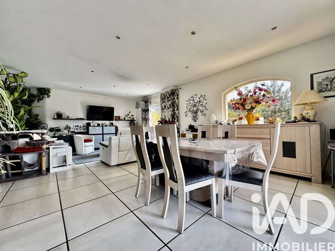 Photo 8 - Maison à FEURS