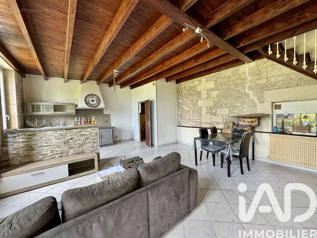Maison 82 m² à Clam  - photo 6