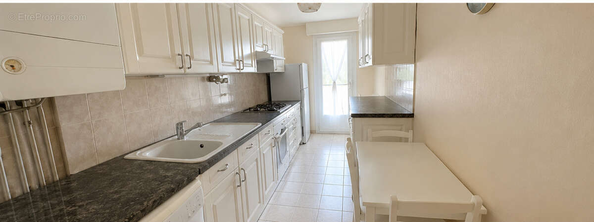 Appartement à SAINT-CYR-SUR-LOIRE