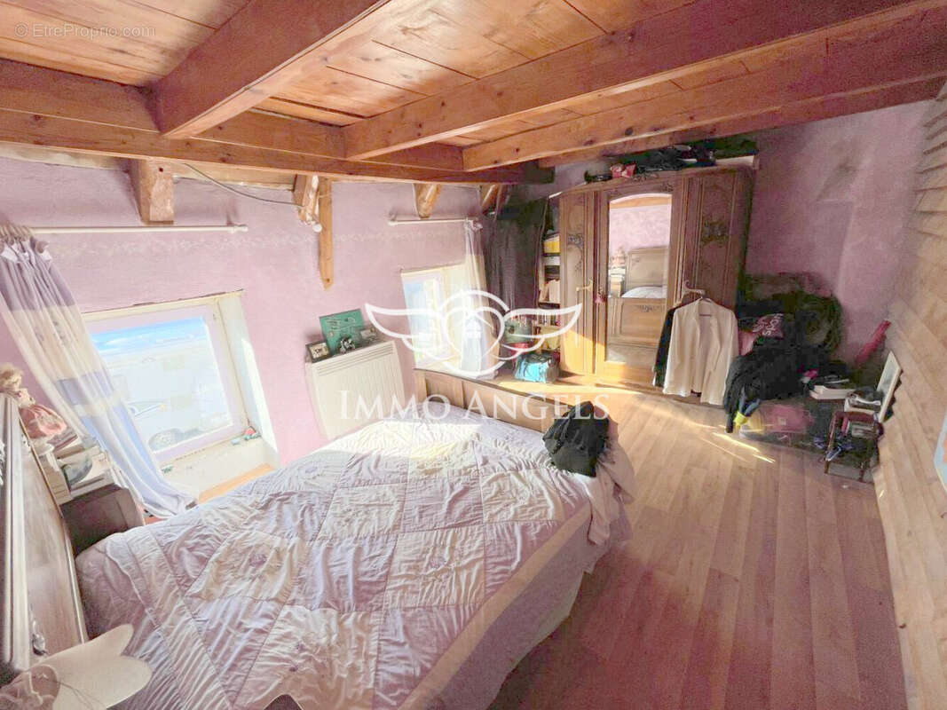 Maison à ANZAT-LE-LUGUET