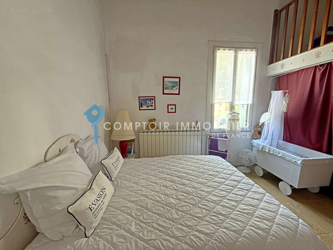 À Vendre- Maison Vigneronne 225 M2 - 7 pièces - photo 9