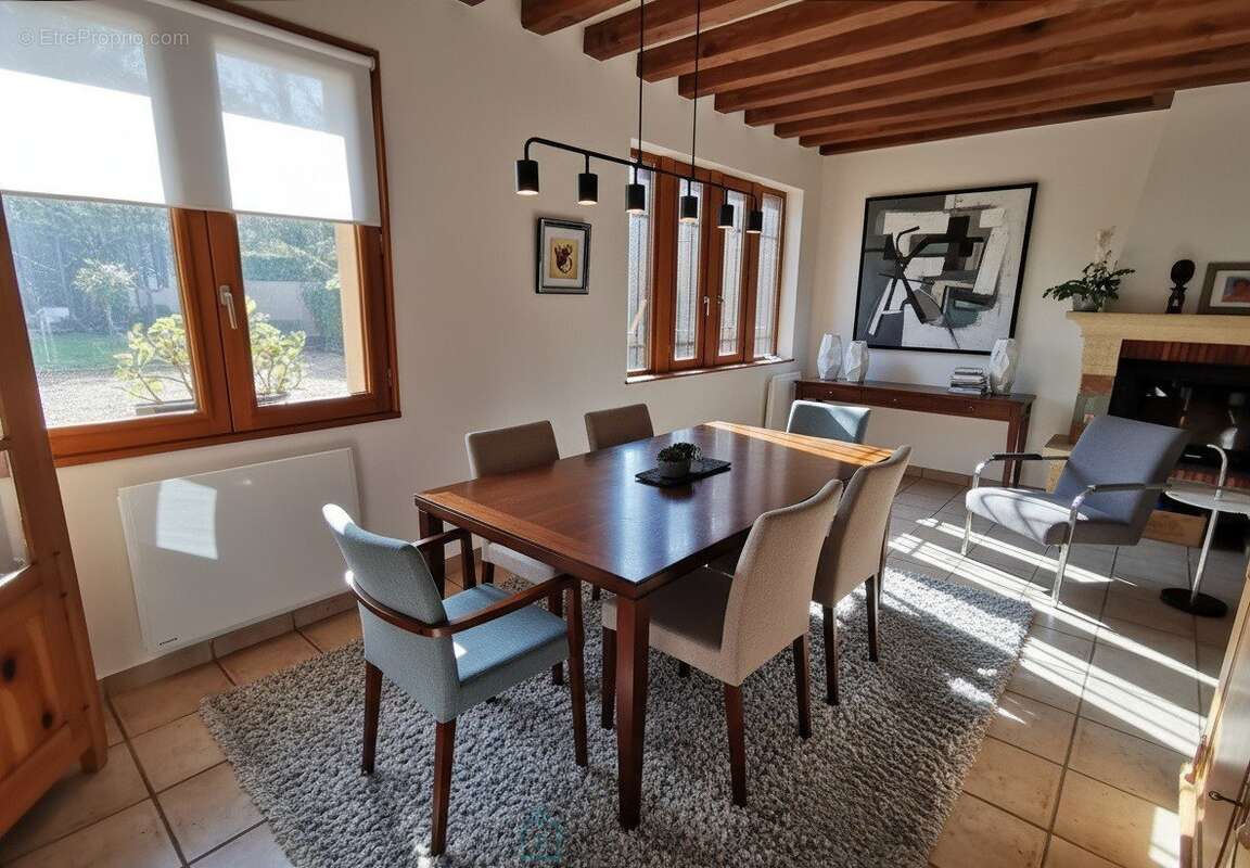 Maison à ROCHECORBON