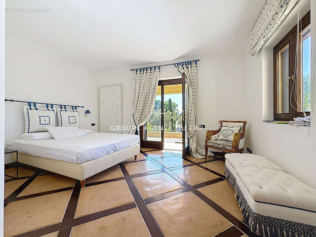 Maison à SAINT-RAPHAEL