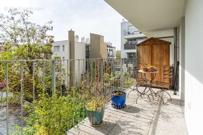 Appartement à NANTERRE
