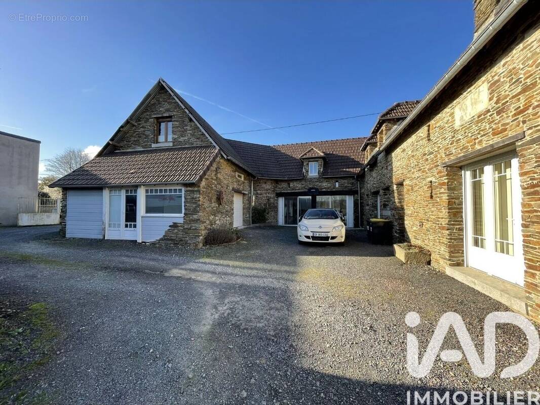 Photo 1 - Maison à LA BARRE-DE-SEMILLY