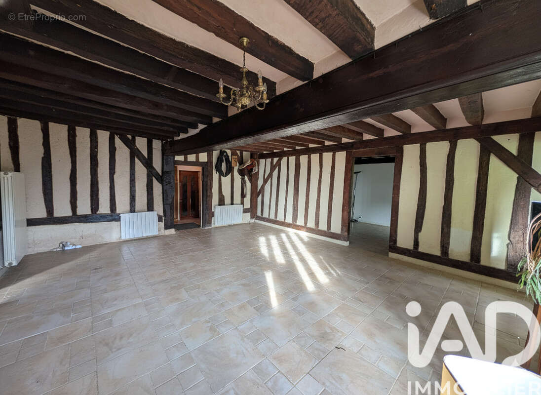 Maison 249 m² à Le Poislay  - photo 4