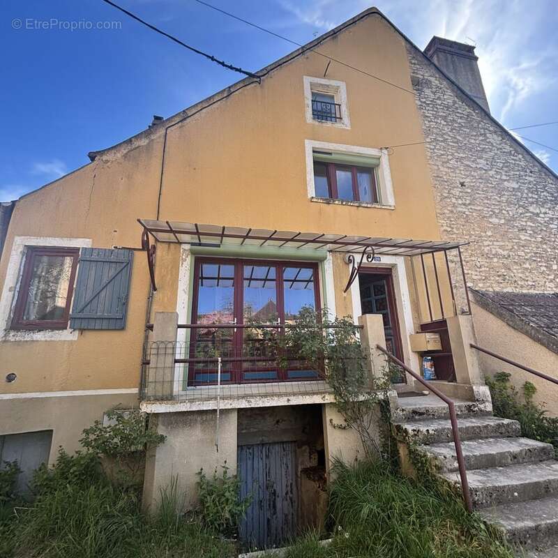 Maison à ARCY-SUR-CURE