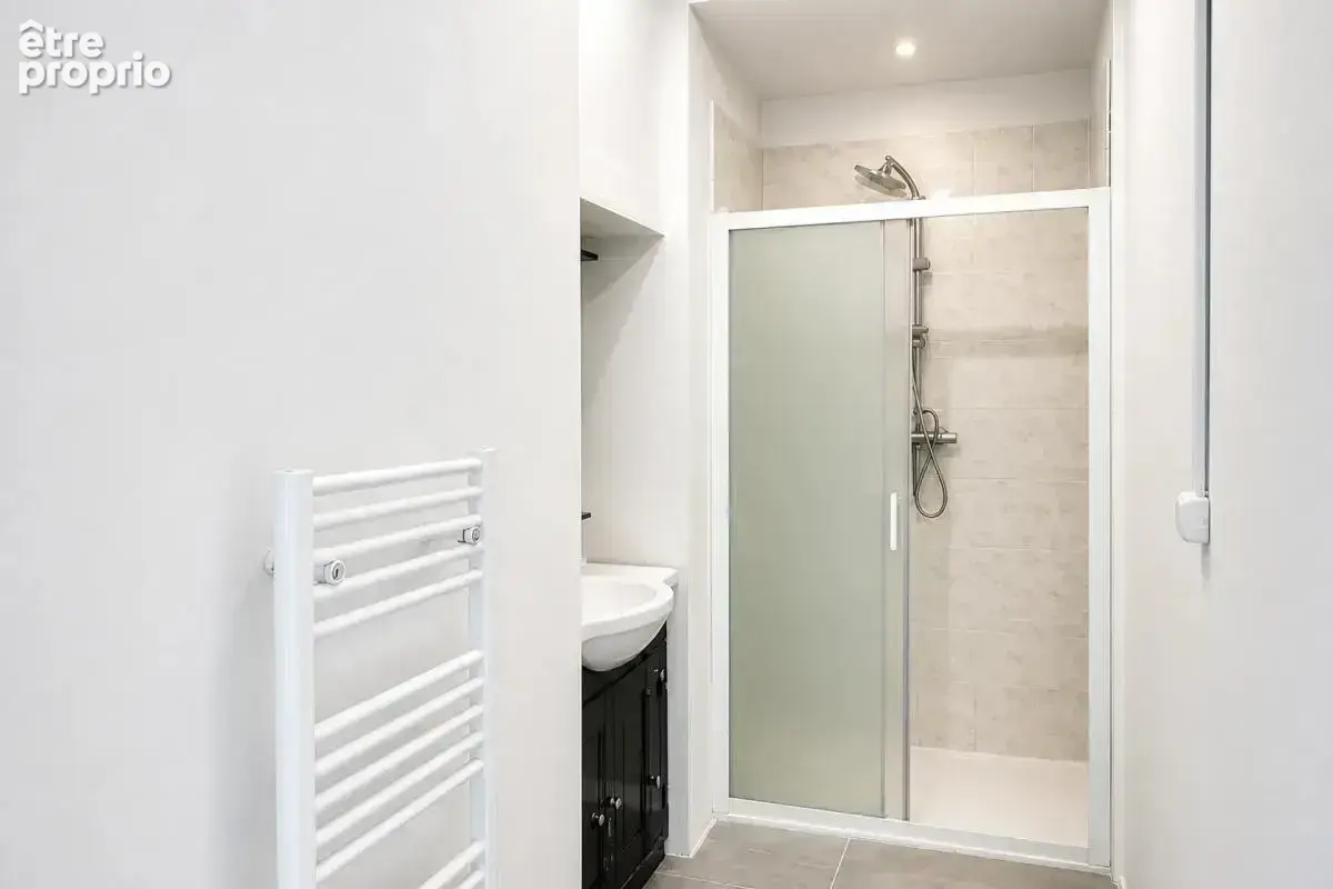 Maison de 6 pièces de 145 m² à Lugaignac - photo 11
