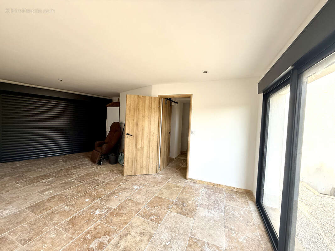 Maison à TULETTE