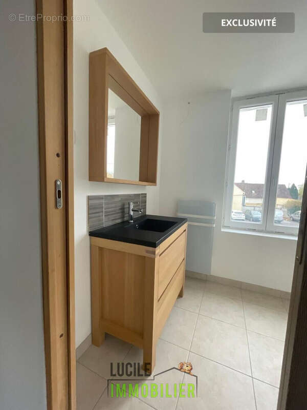 Maison familiale sans travaux 9 - Maison à SAINTE-GENEVIEVE