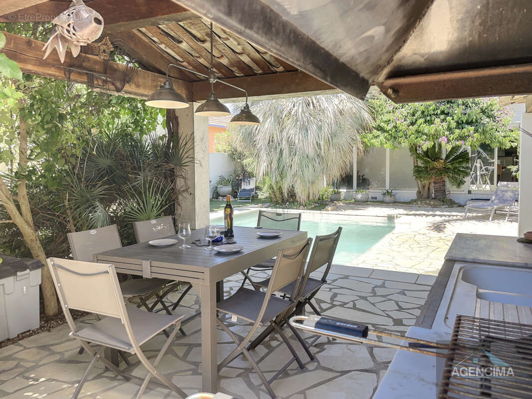 Maison à PINET