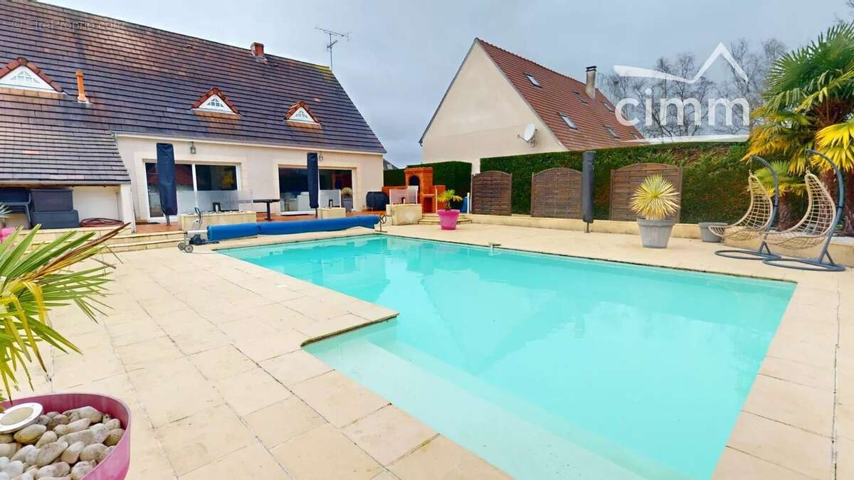 Maison avec piscine - saint cyr en val - photo 17