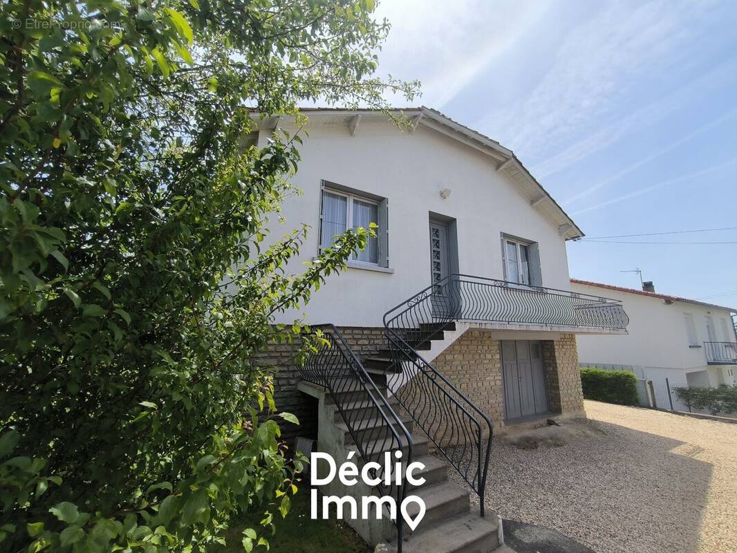Maison à AIFFRES