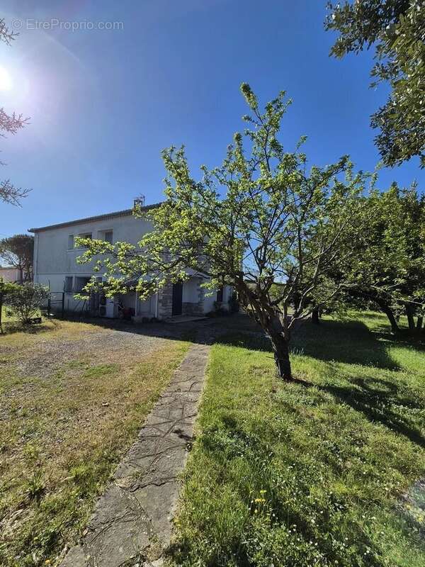 Maison à SAINT-PRIVAT-DES-VIEUX