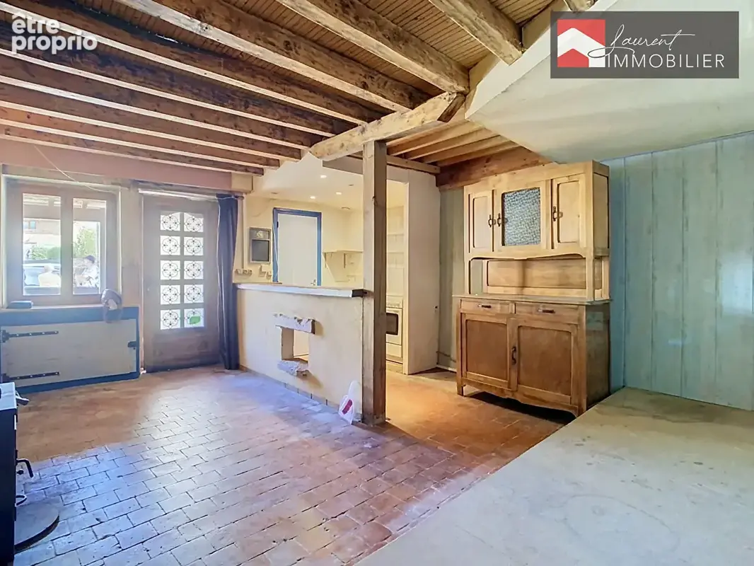 En exclusivité: Maison pleine de charme à PRETY - photo 12