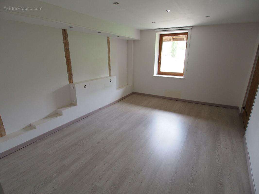 Maison familiale de 190m2 - photo 9