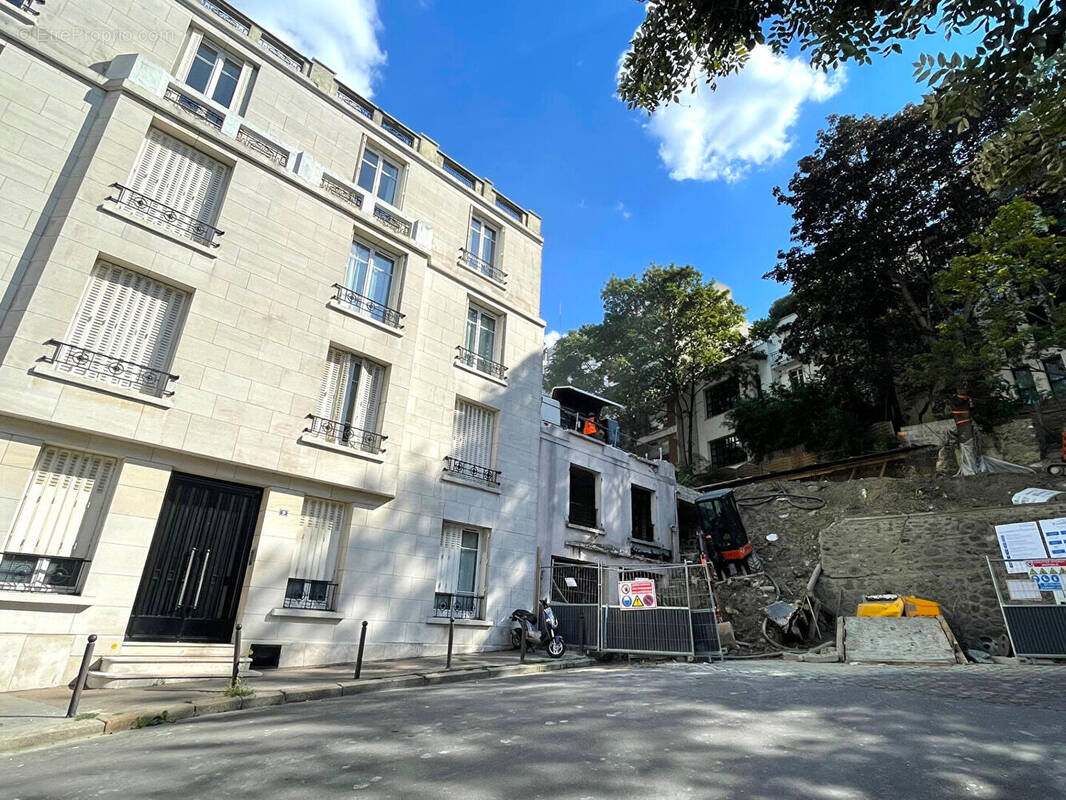 Appartement à PARIS-19E