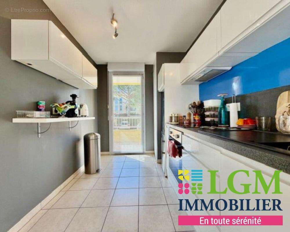 Appartement à LATTES