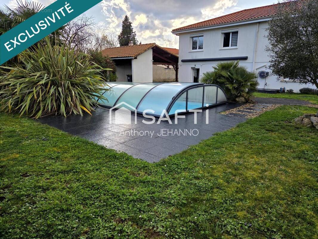 Photo 1 - Maison à LA CRECHE