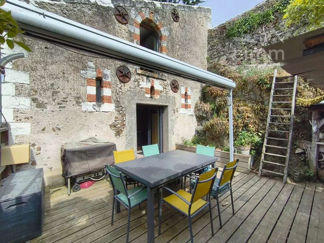 Maison à DENEE