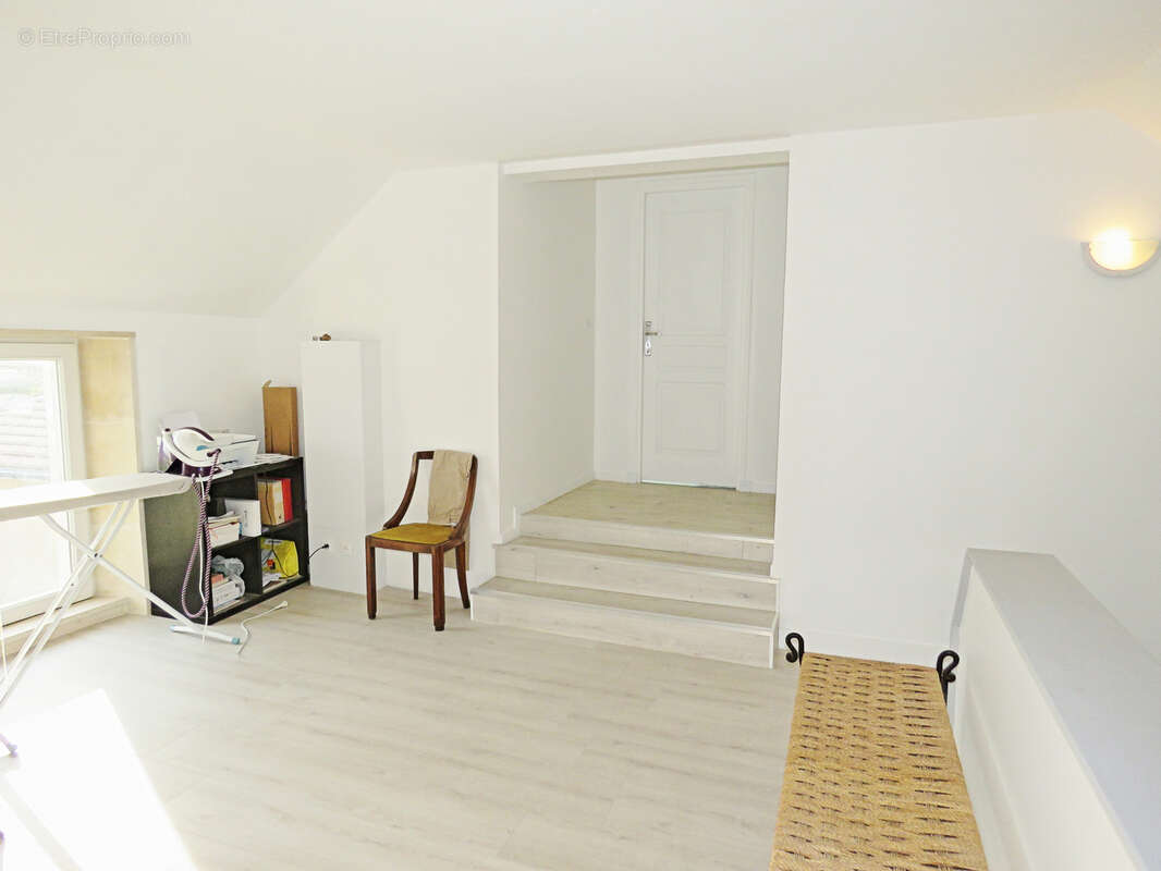 Maison à PERS-EN-GATINAIS