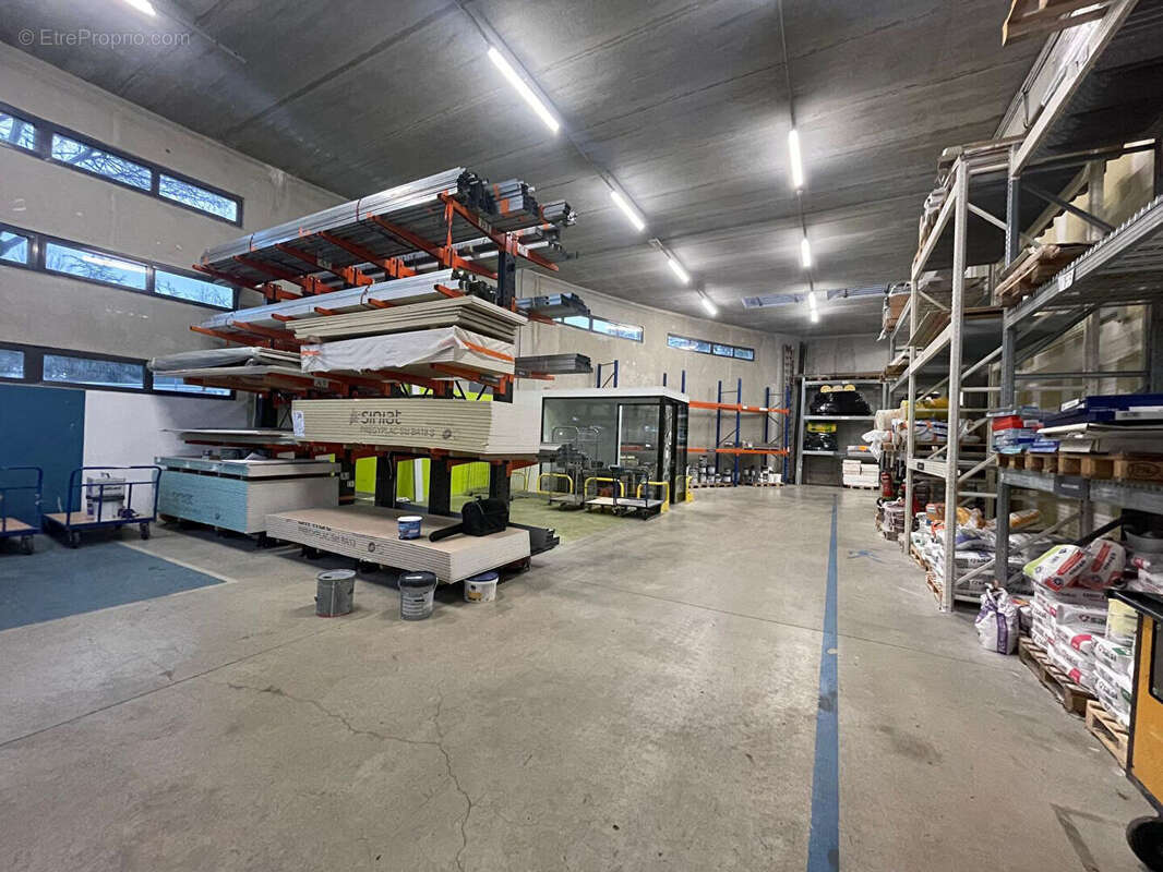 Commerce à SAINT-ETIENNE