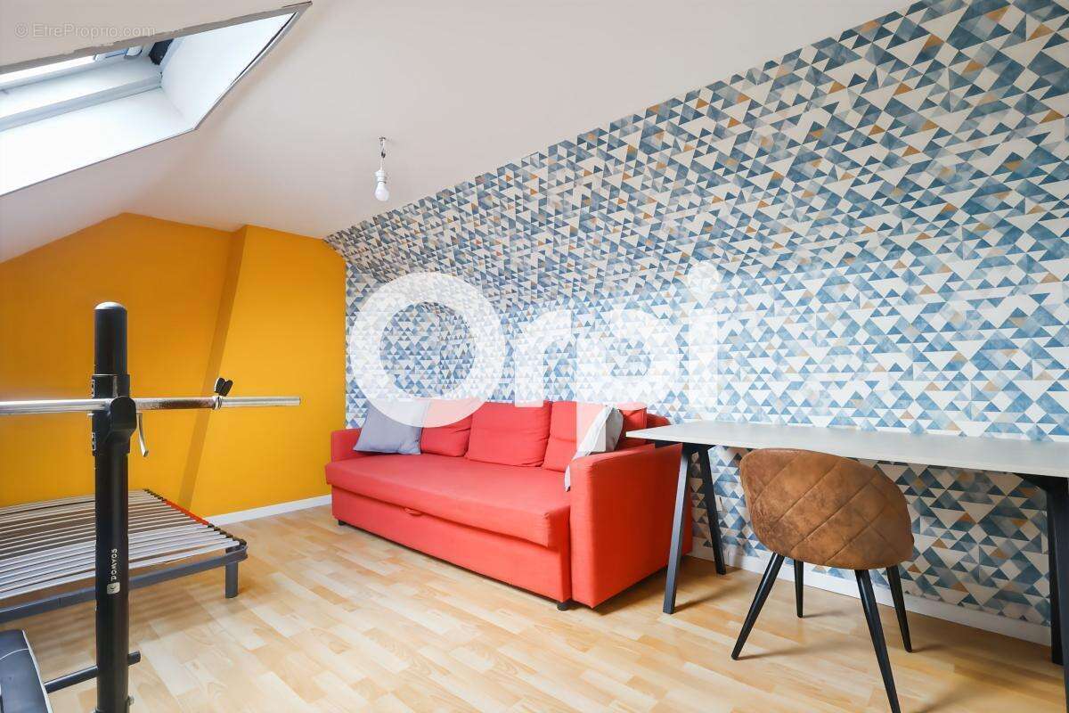 Maison de ville, 4 chambre(s) / bureau(x), cour-terrasse, cave et garage à MALO-LES-BAINS (59240) - photo 8