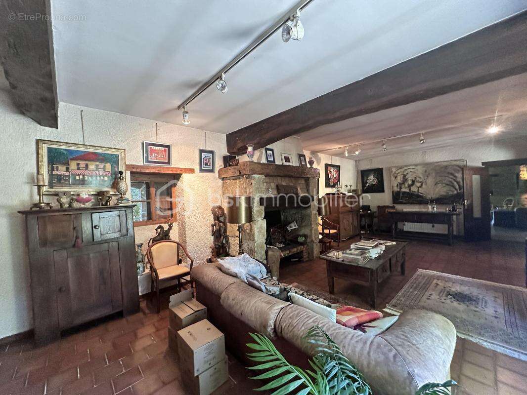 Superbe domaine gersois avec deux maisons, idéale pour de la location ou pour une activité type chambre d'hôtes ou autre - photo 15