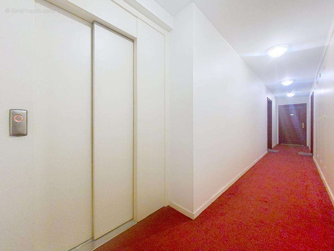 Appartement à LYON-8E