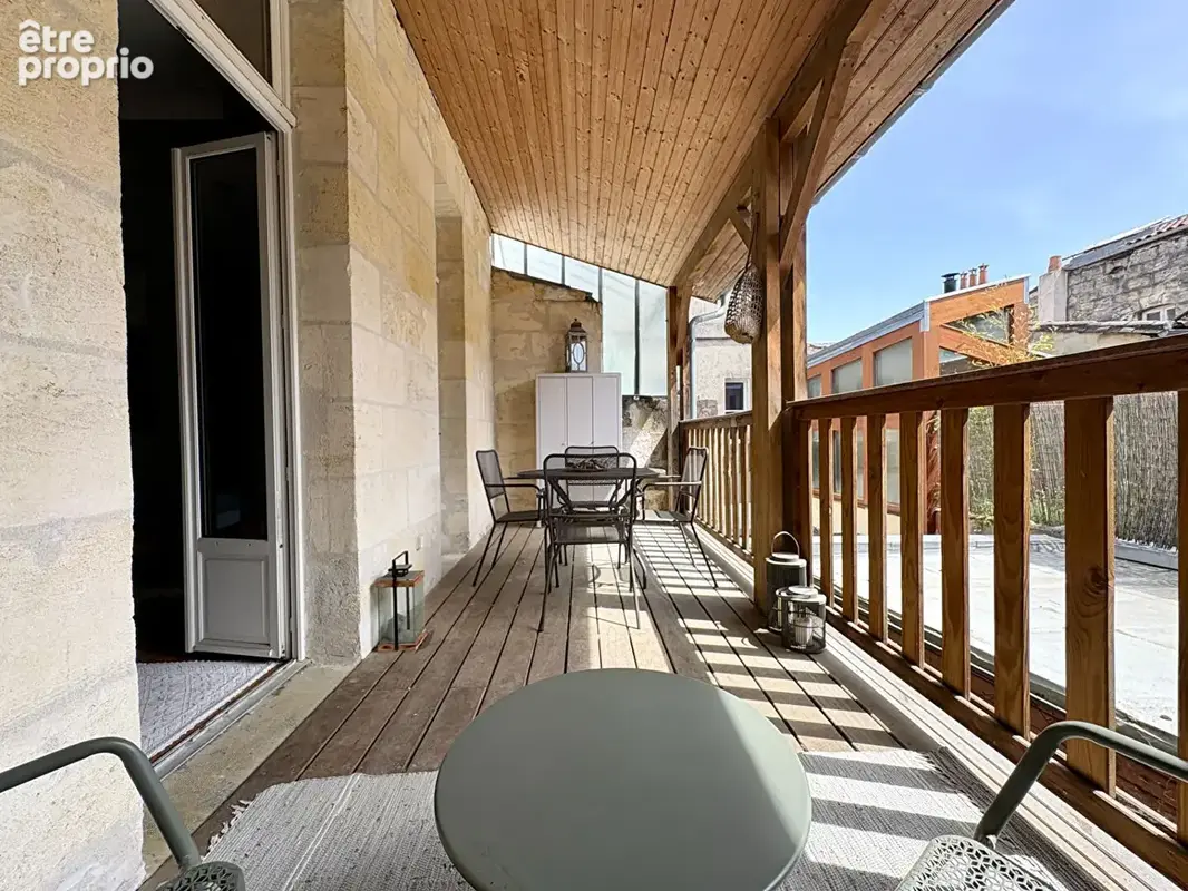 St Michel Studio  25 m² avec Terrasse de 12 m² Dernier étage - photo 12