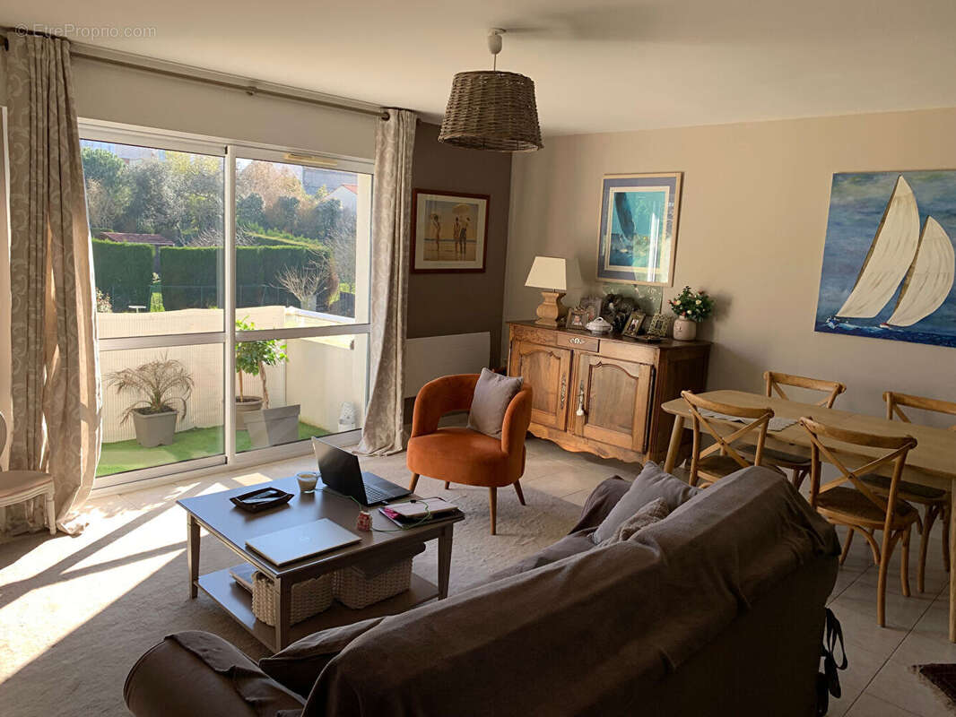 Appartement à TONNAY-CHARENTE