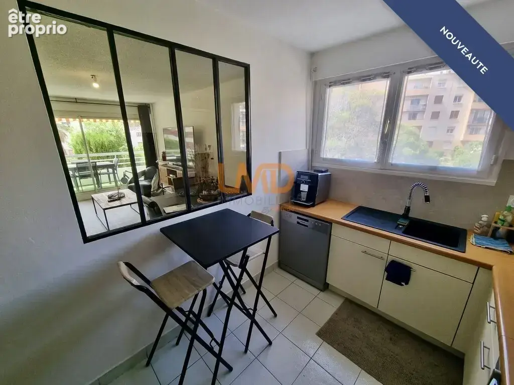 Saint-Raphaël, T3 de 61 m² avec terrasse, balcon, idéal investis - photo 4