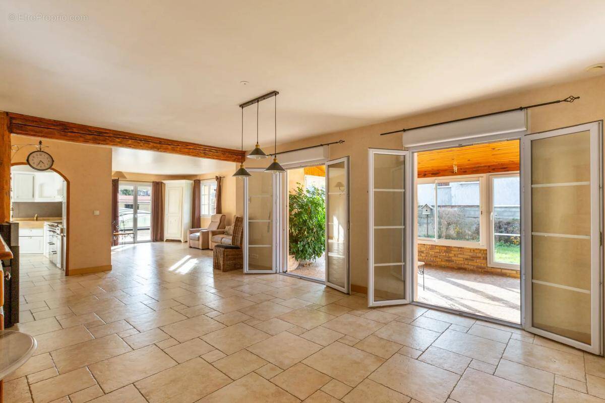 Maison à CHATEAU-GAILLARD