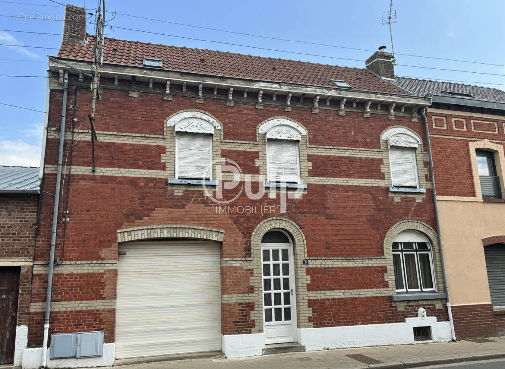 Maison à LOOS-EN-GOHELLE