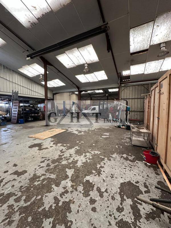 Terrain à LAGNY-LE-SEC