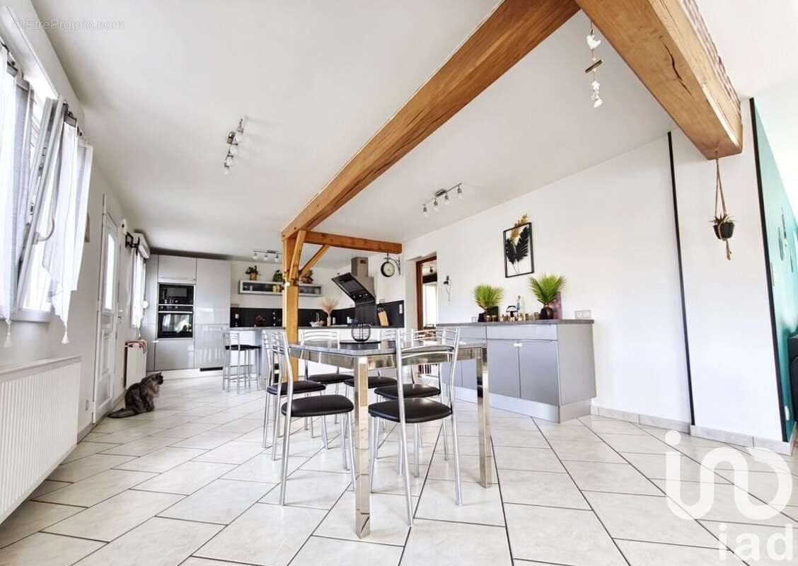 Photo 3 - Maison à AUBENTON