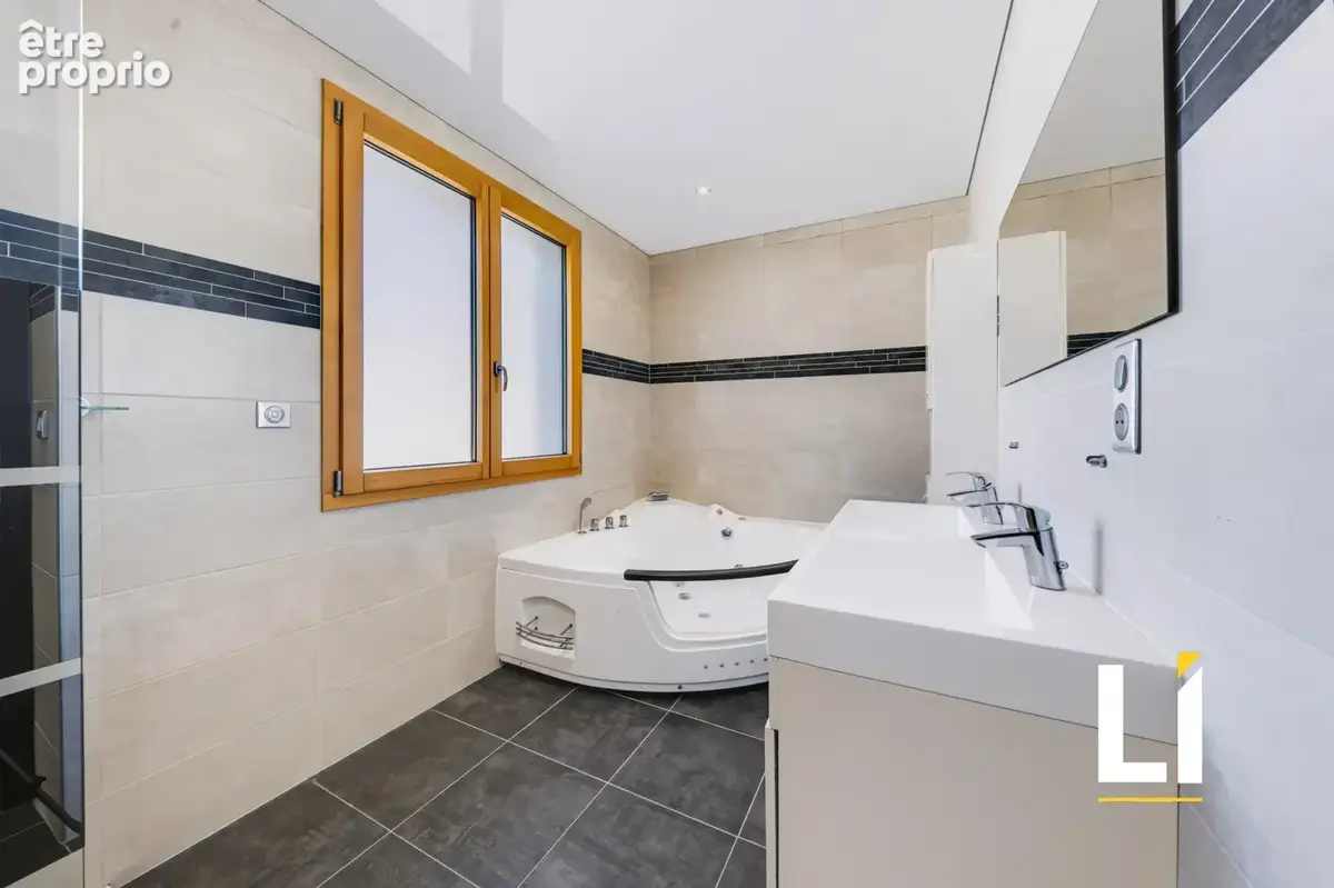 Maison 5 pièces 118 m² à vendre à Damprichard (25450) - photo 7