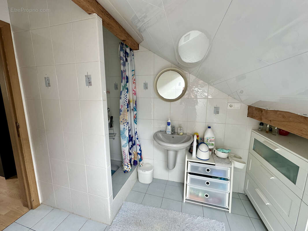 Maison à CHARENCY-VEZIN