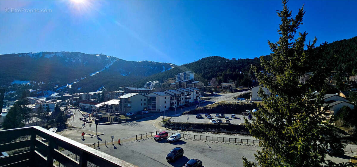 Appartement à LES ANGLES