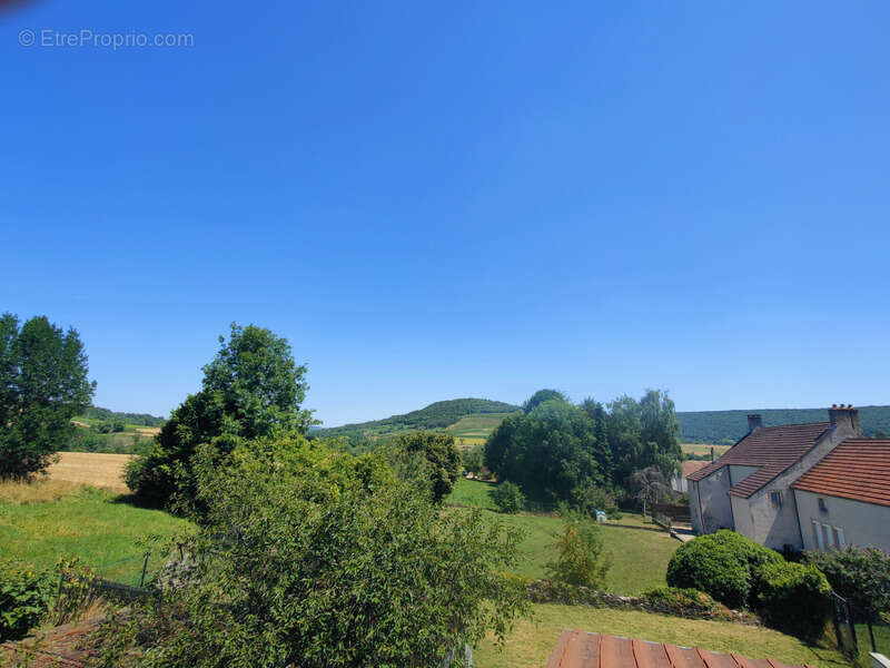 Maison à NUITS-SAINT-GEORGES