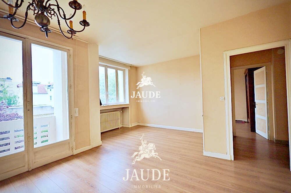 Appartement à CHAMALIERES