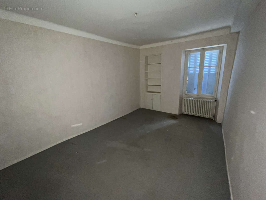 Appartement à BUIS-LES-BARONNIES