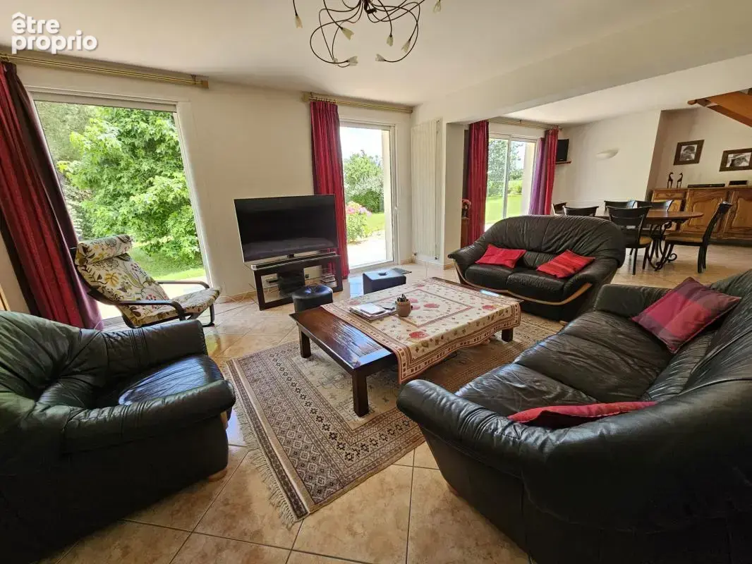 Maison familiale, 5 chambres, double garage - photo 5