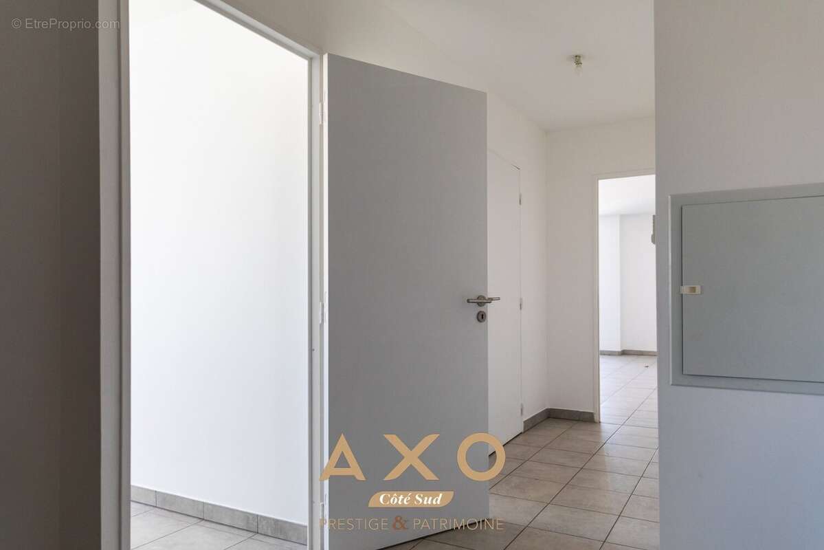 Appartement à MARSEILLE-3E