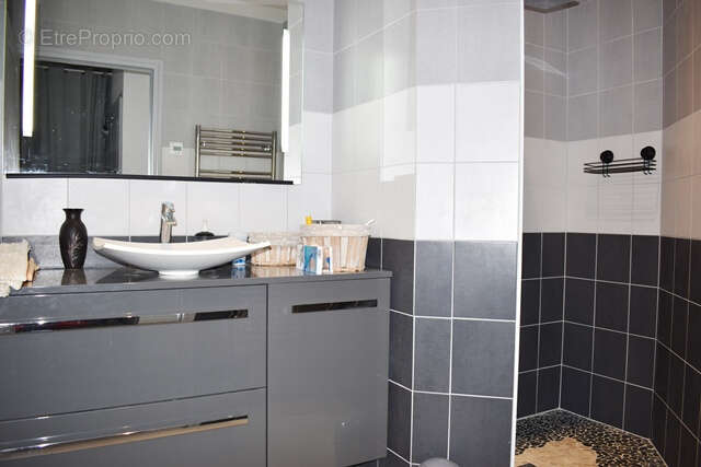 Maison à LA BREE-LES-BAINS